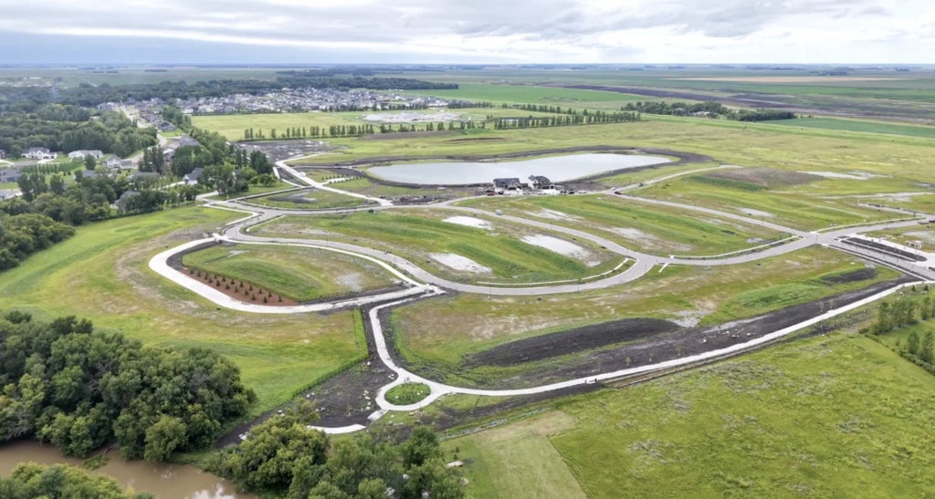 8133 Rivers Edge Lane, Horace