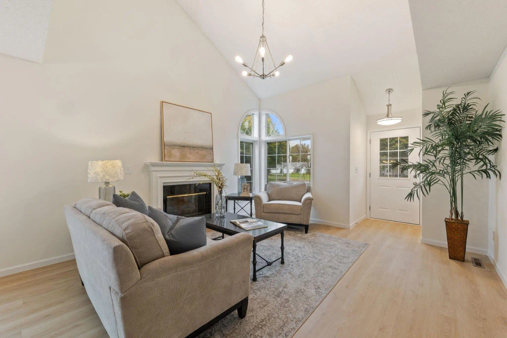 990 106th Lane Nw 29, Coon Rapids