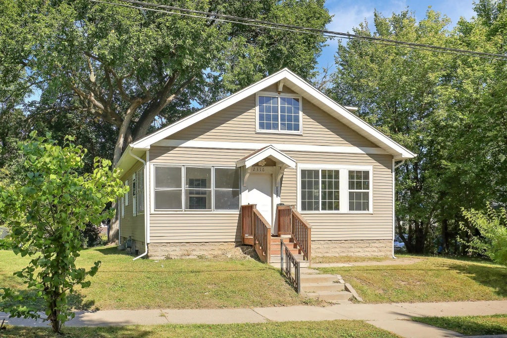 2316 24th Avenue N, Minneapolis