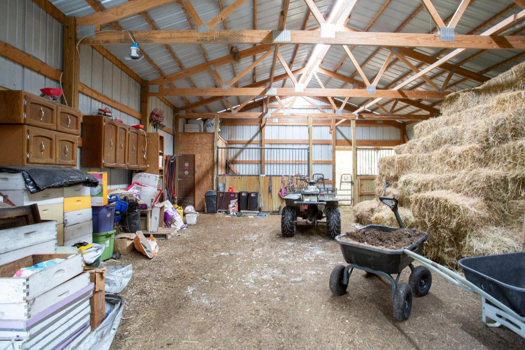 911 200th Street, Baldwin