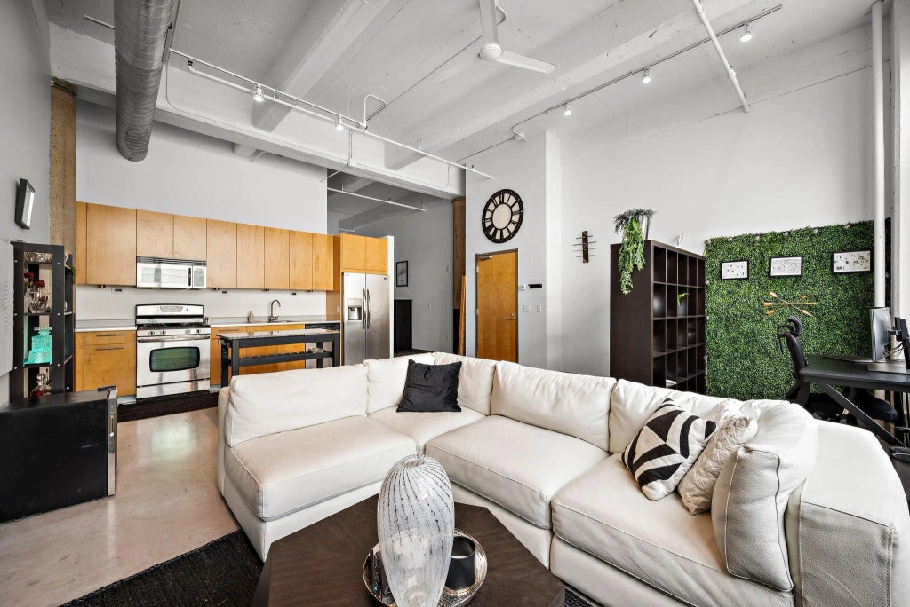 700 Washington Avenue N 523, Minneapolis