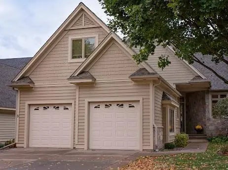 9990 161st Street 8, Anson Twp