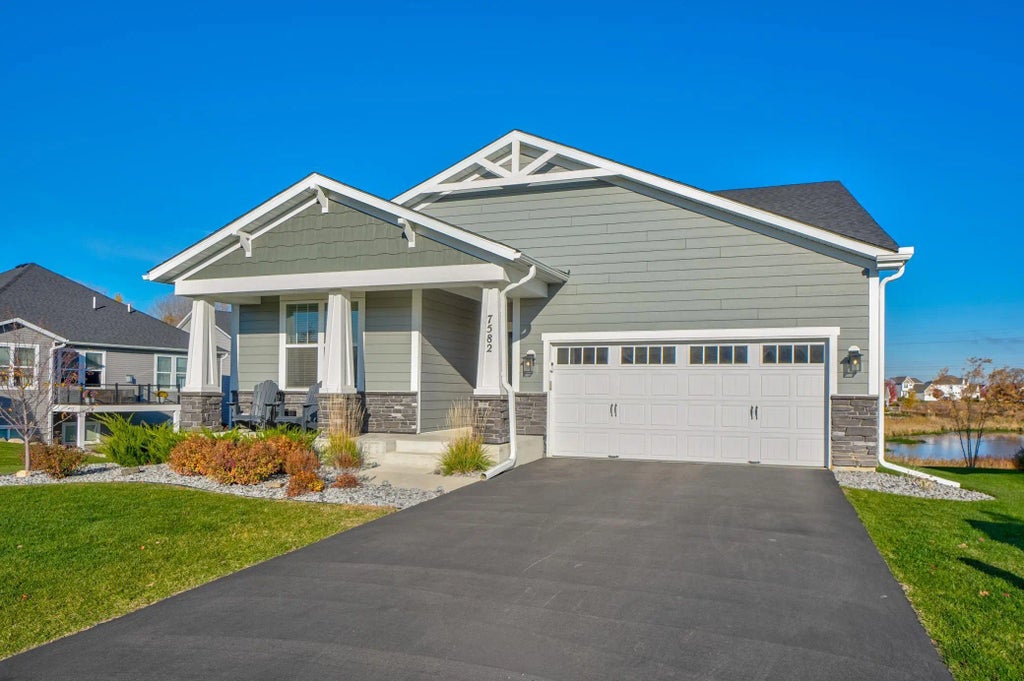 7582 Oak Hill Road, Woodbury