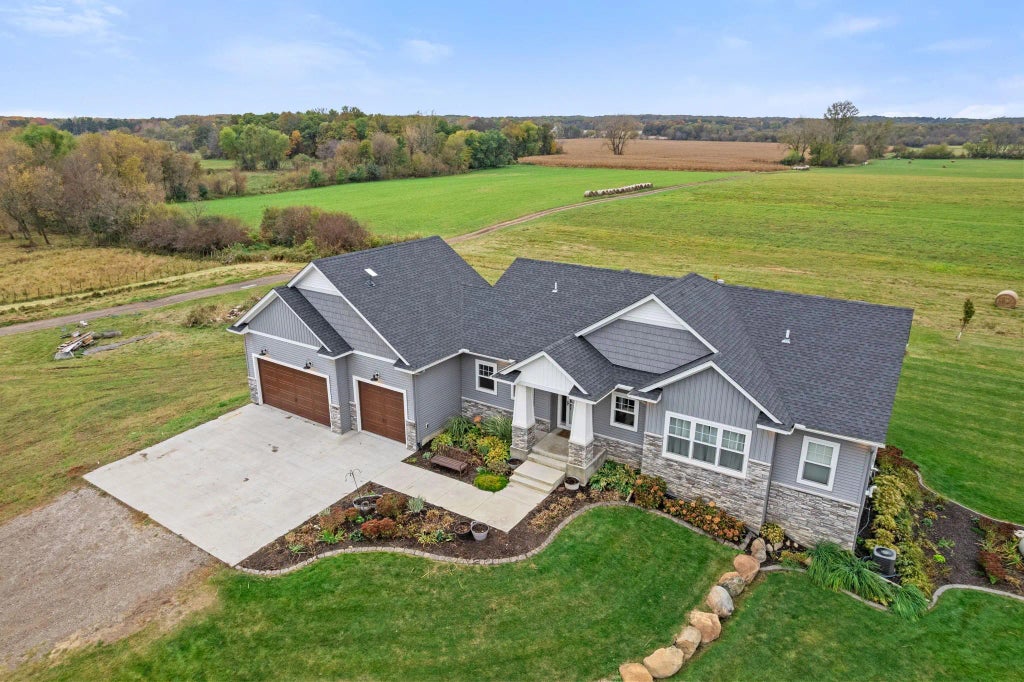 24908 Nacre Street Nw, Saint Francis