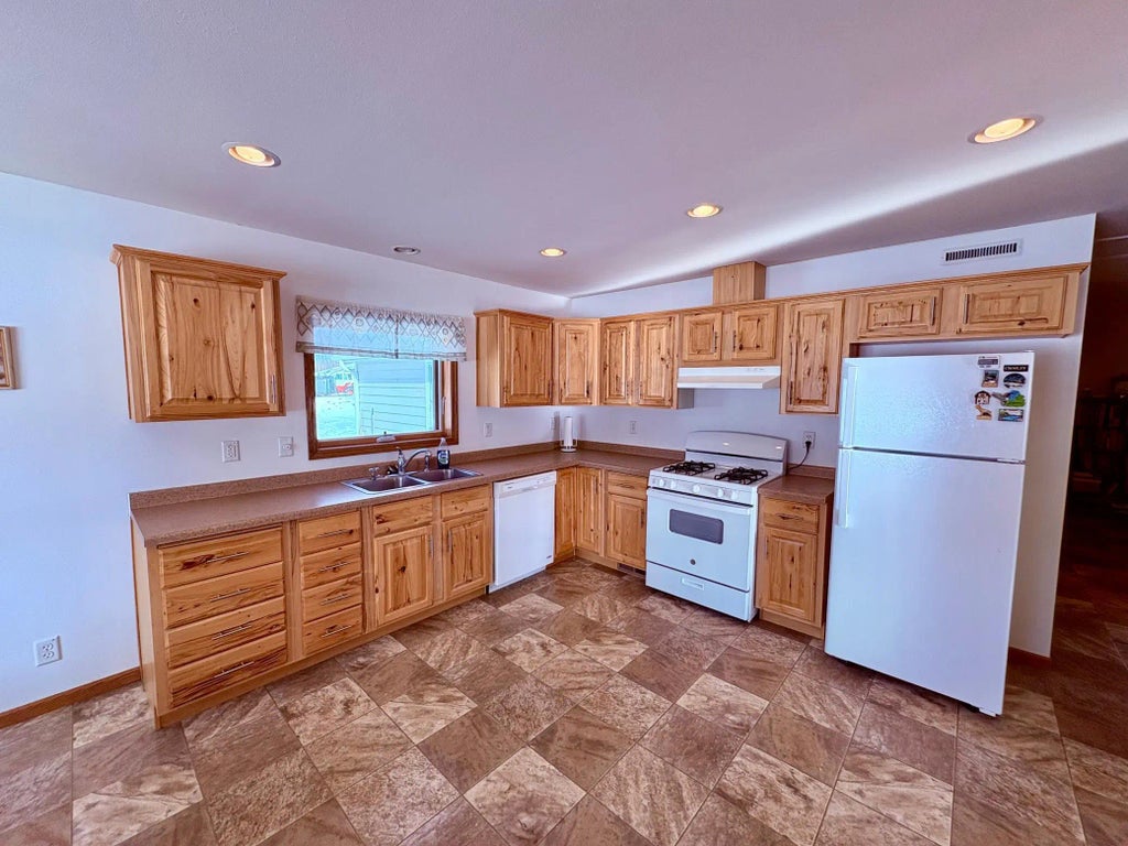 970 County Road 89, Baudette