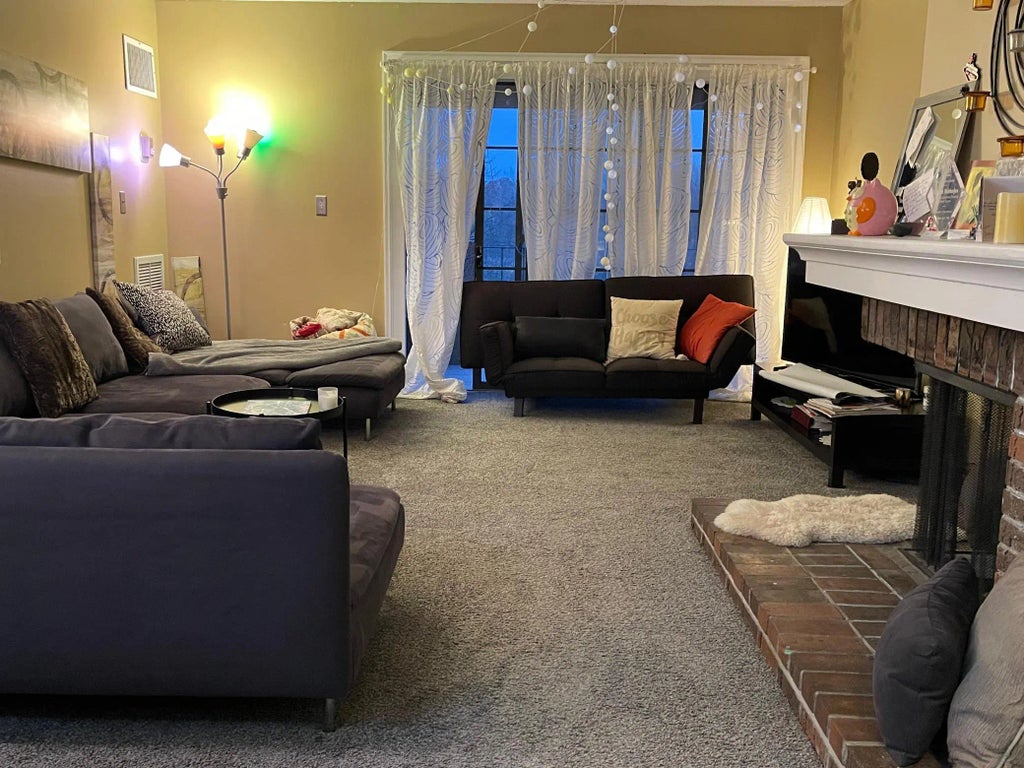 6730 Vernon Avenue S 402, Edina