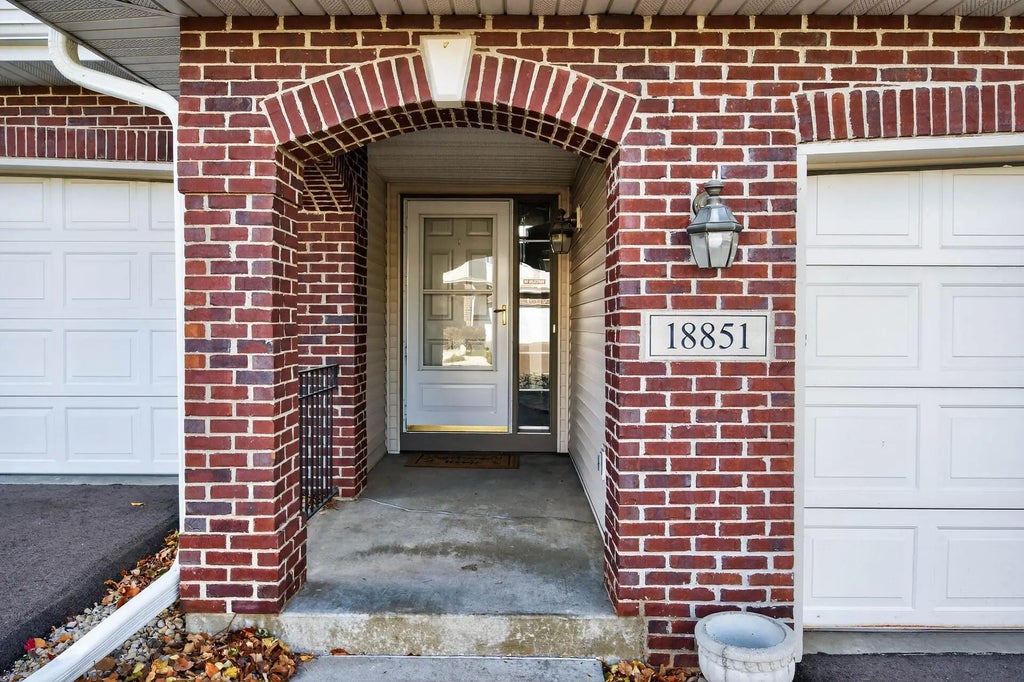 18851 Inca Avenue, Lakeville