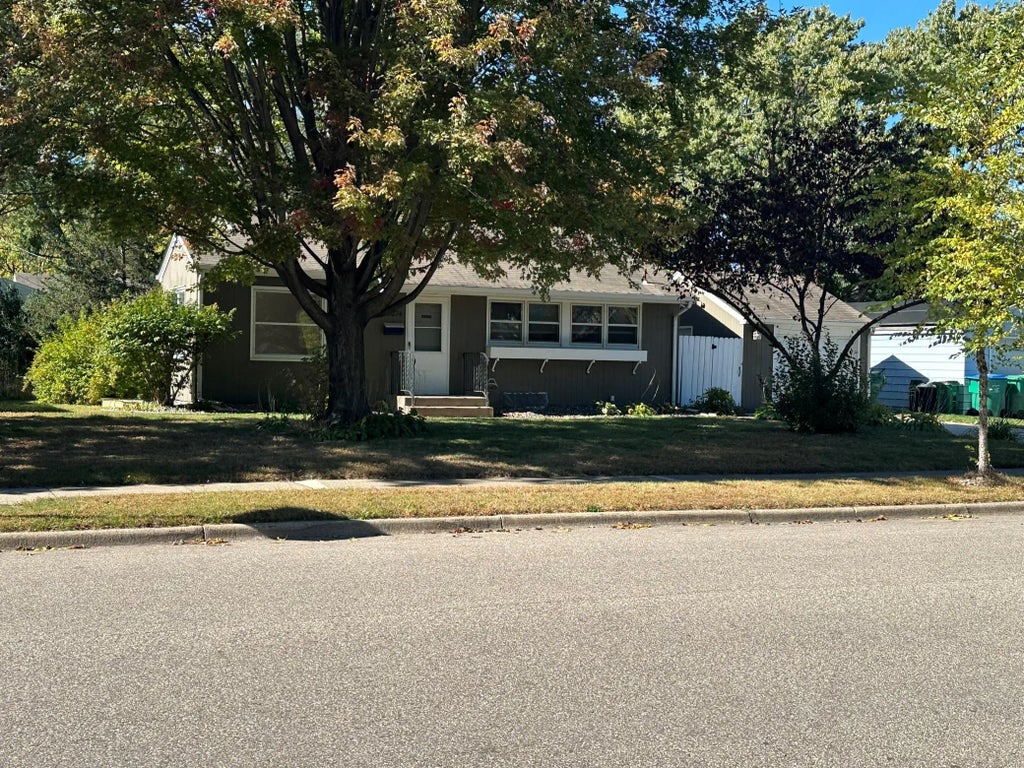 3024 Aquila Avenue S, Saint Louis Park