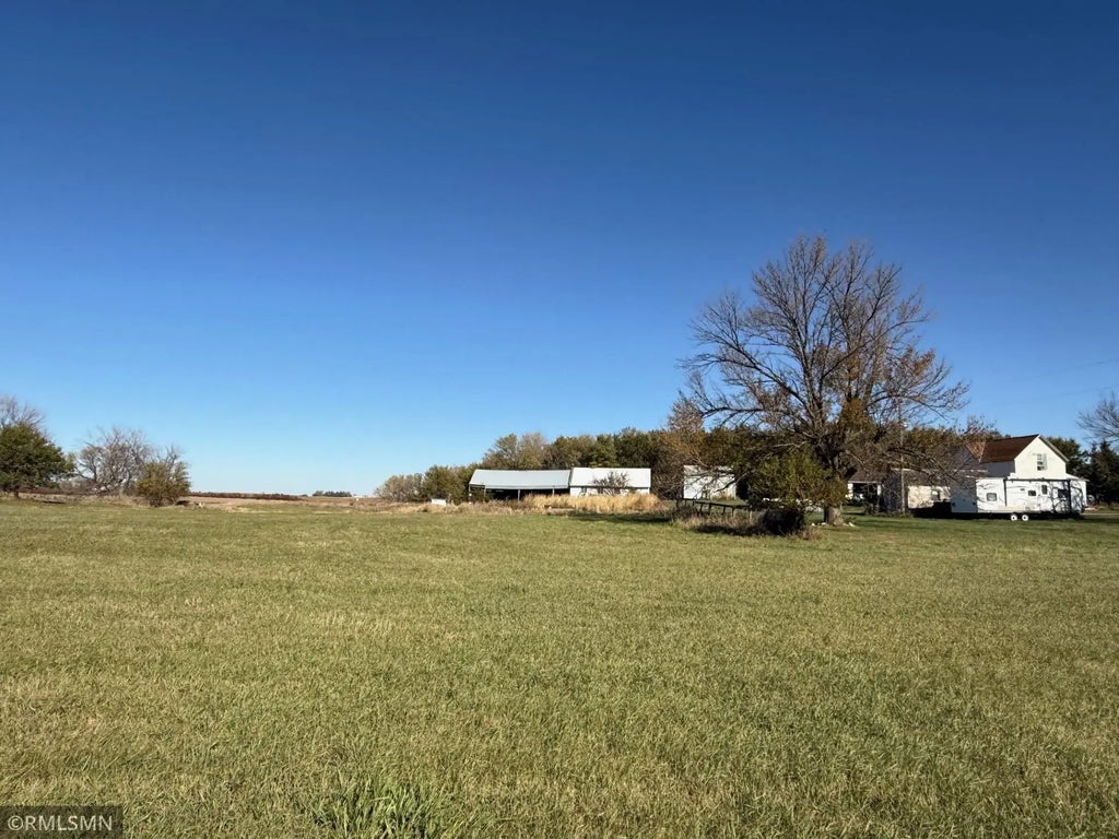 31925 Paul Avenue, Bigelow Twp