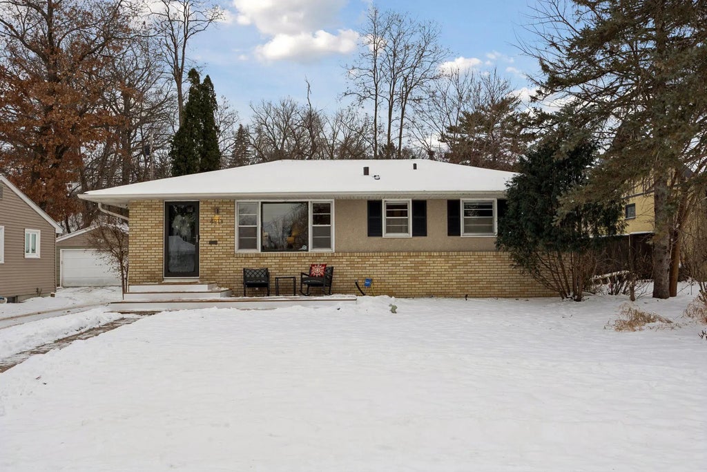 4213 Woodstock Avenue, Golden Valley