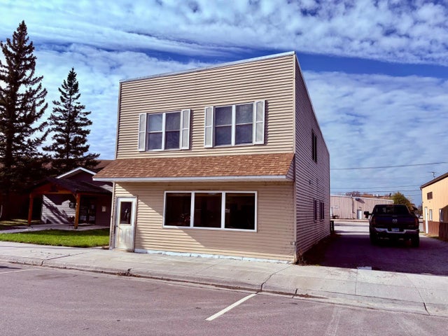 109 Main Avenue S, Baudette