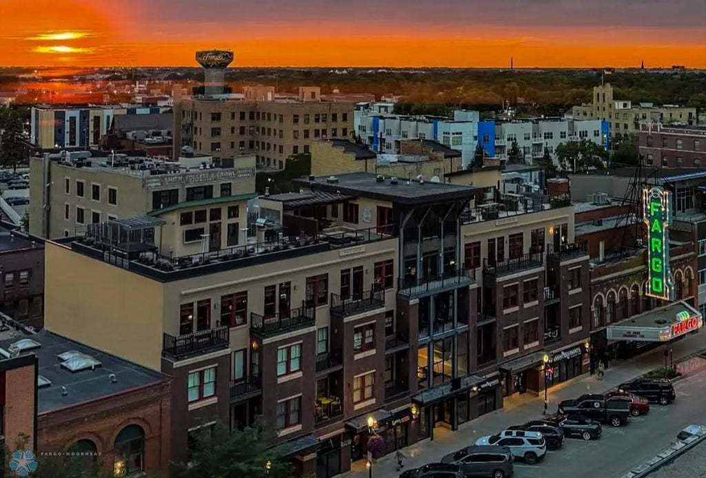 300 Broadway N 305, Fargo