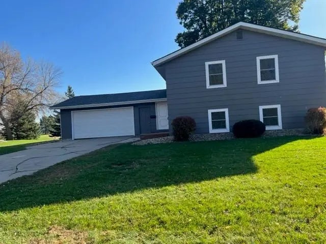 817 16th Street, Windom