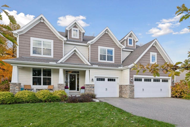 4957 Grandview Avenue, Minnetrista