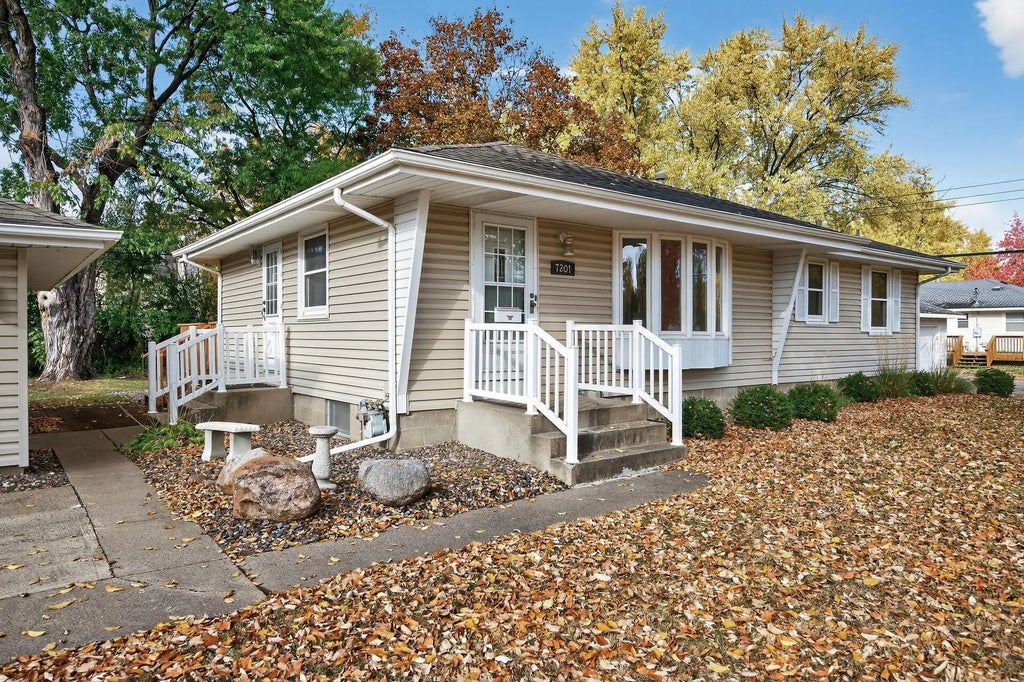 7201 Kentucky Avenue N, Brooklyn Park