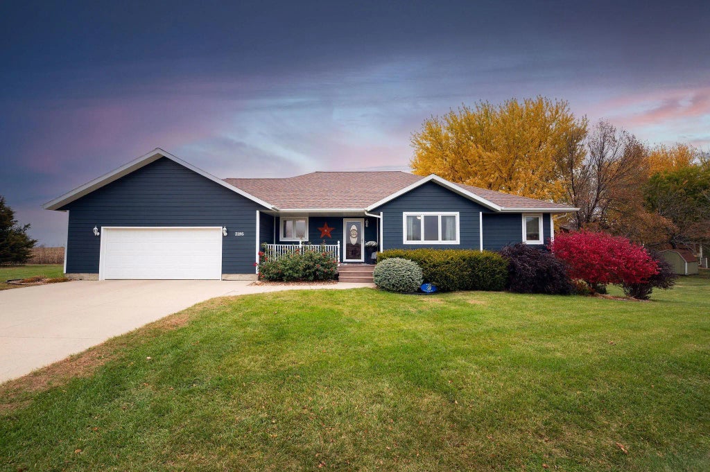2195 Grant Court, Windom