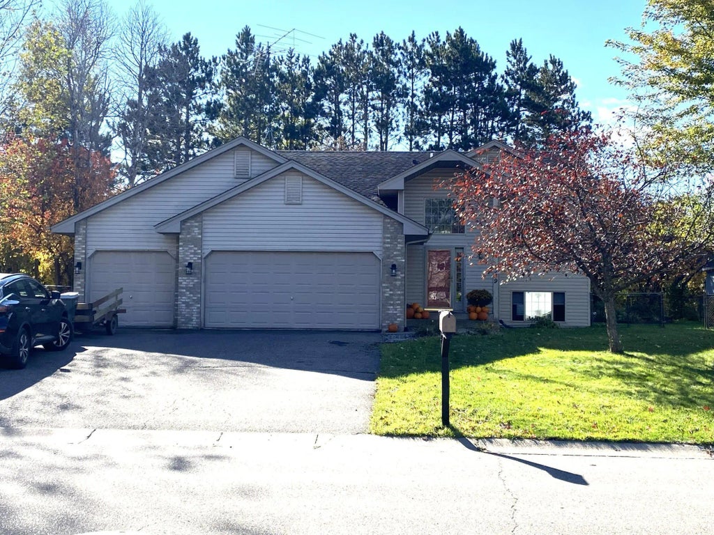 339 12th Street Ne, Milaca