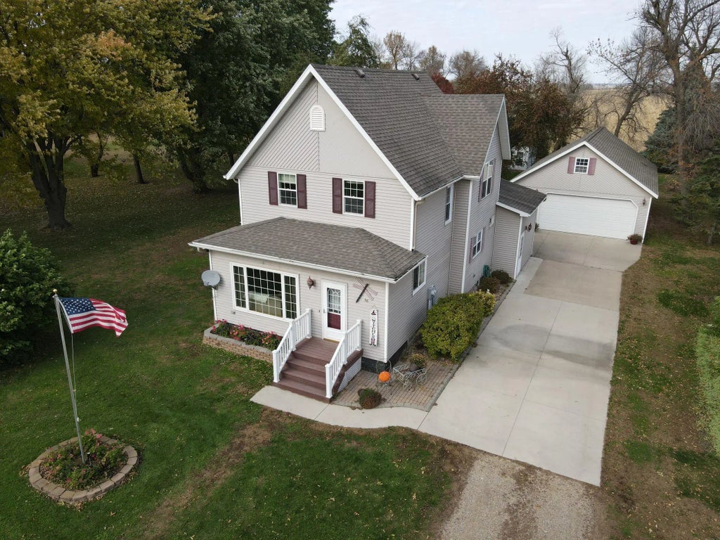 300 1st Street, Louisburg