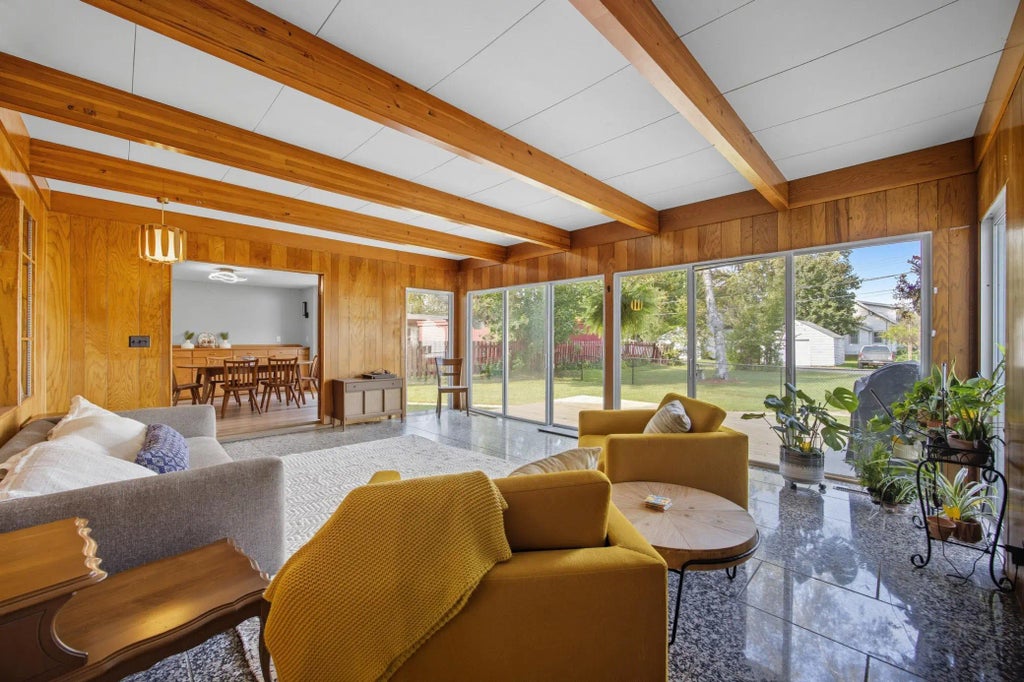 621 2nd Street S, Cold Spring