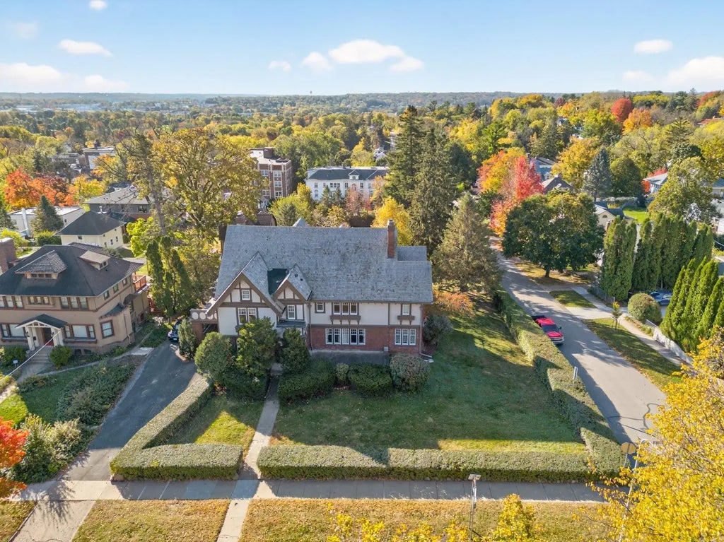 724 4th Street Sw, Rochester