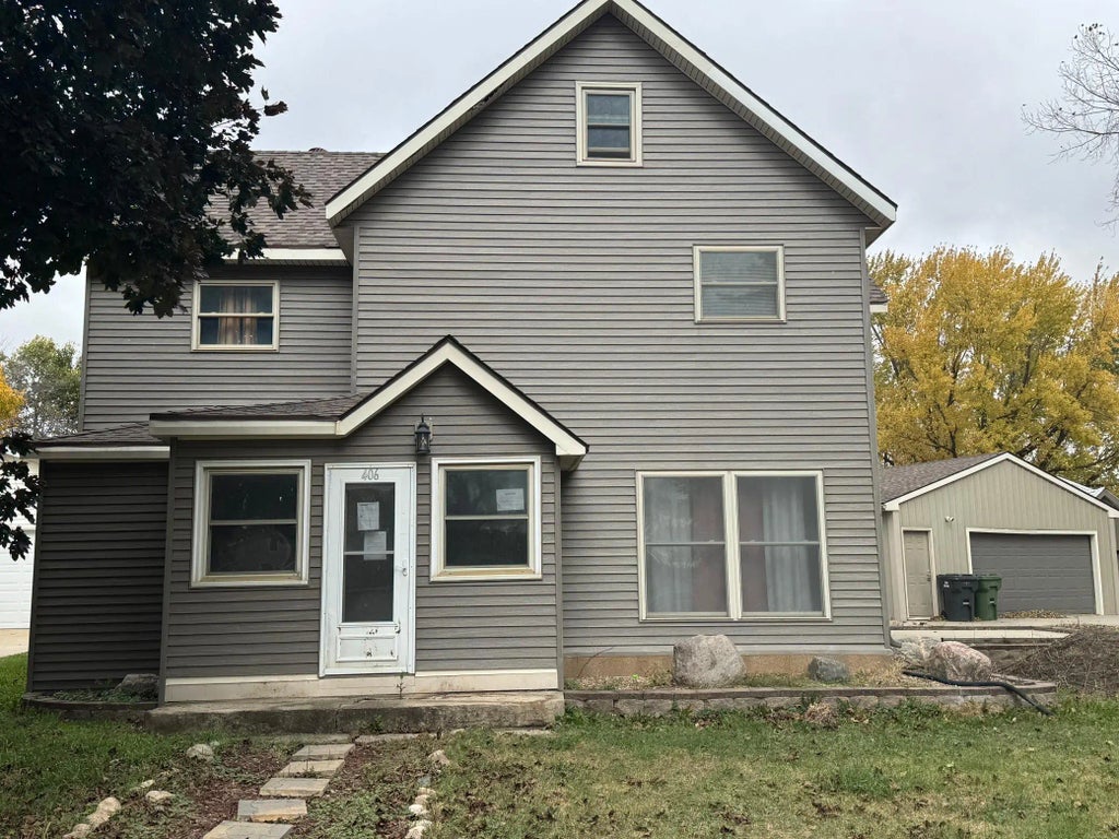 406 4th Street, Rushmore