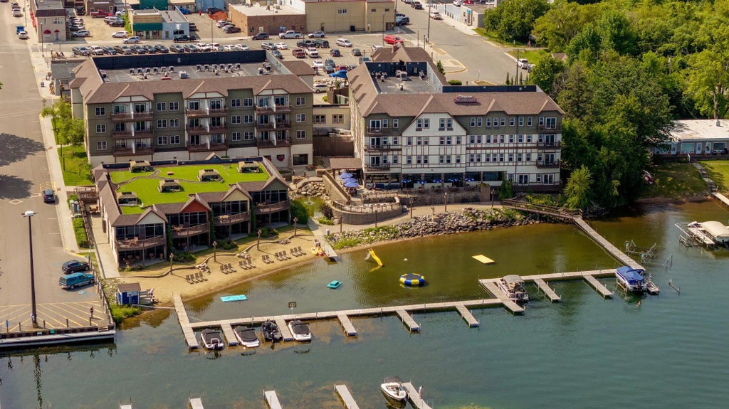 500 Cleveland Blvd 2409, Walker