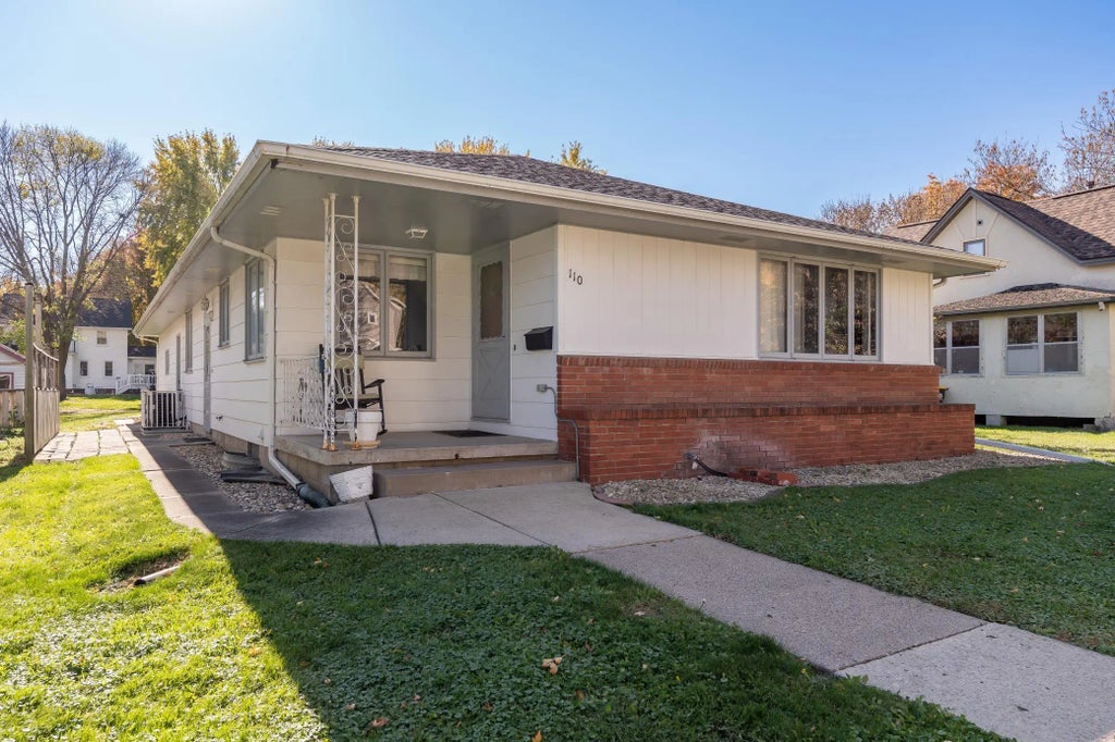 110 1st Street Sw, New Prague