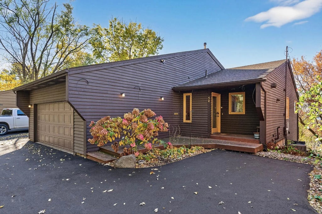 54 Bates Avenue, Saint Paul