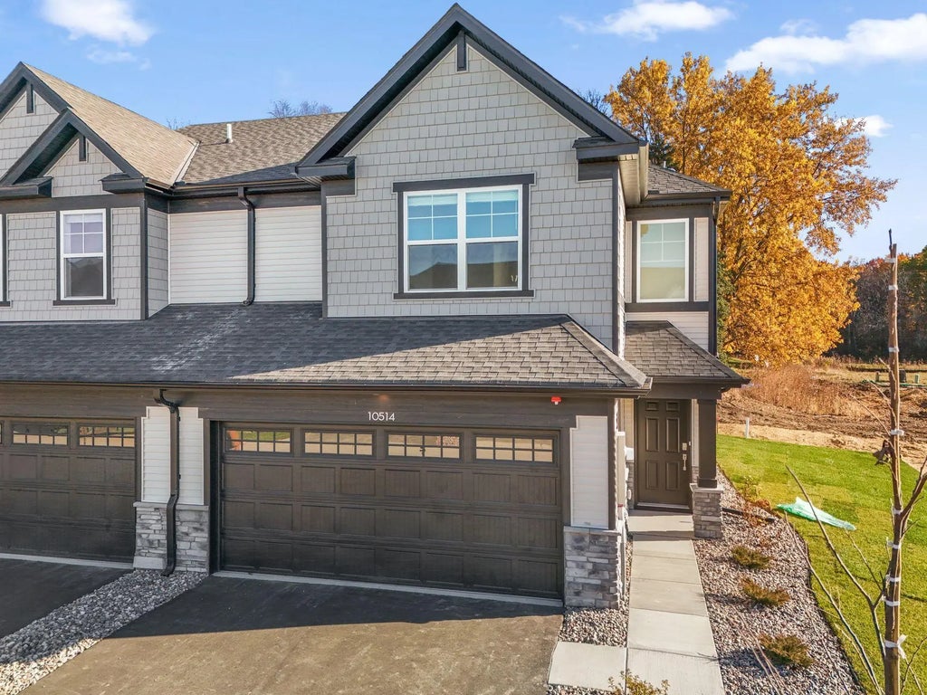 10514 Harbor Lane N, Maple Grove