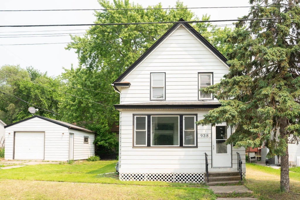 938 Cypress Street, Saint Paul