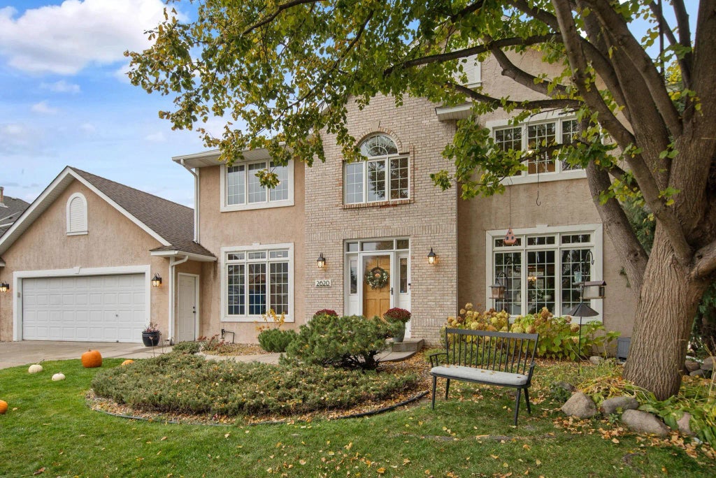 2620 Wexford Court, New Brighton