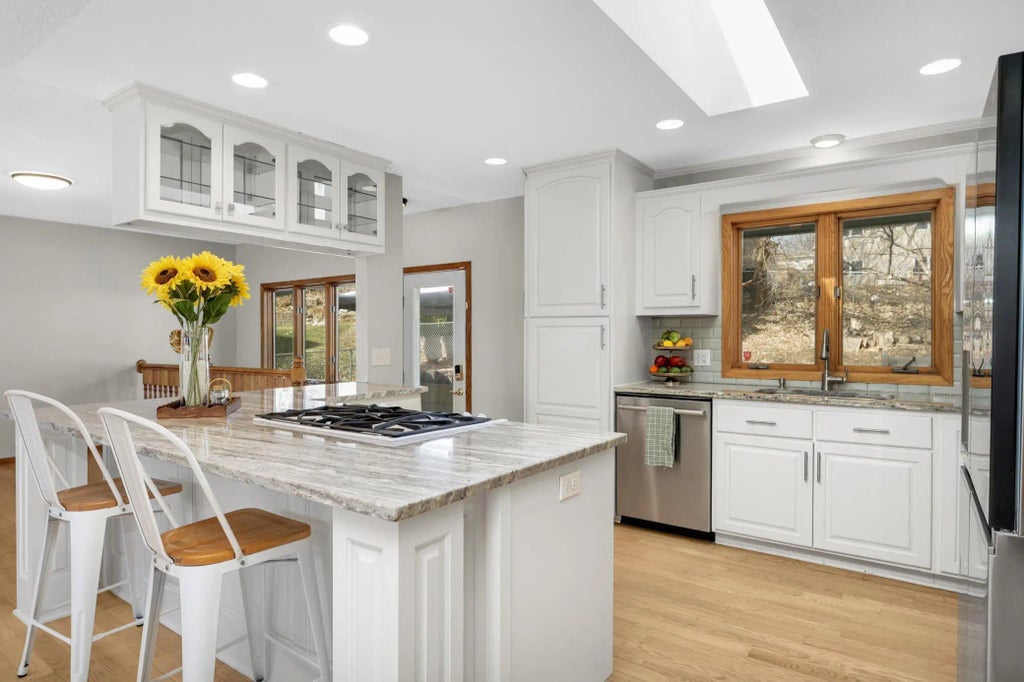 5124 Heritage Hills Drive, Bloomington