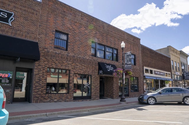 409 Central Avenue N, Faribault