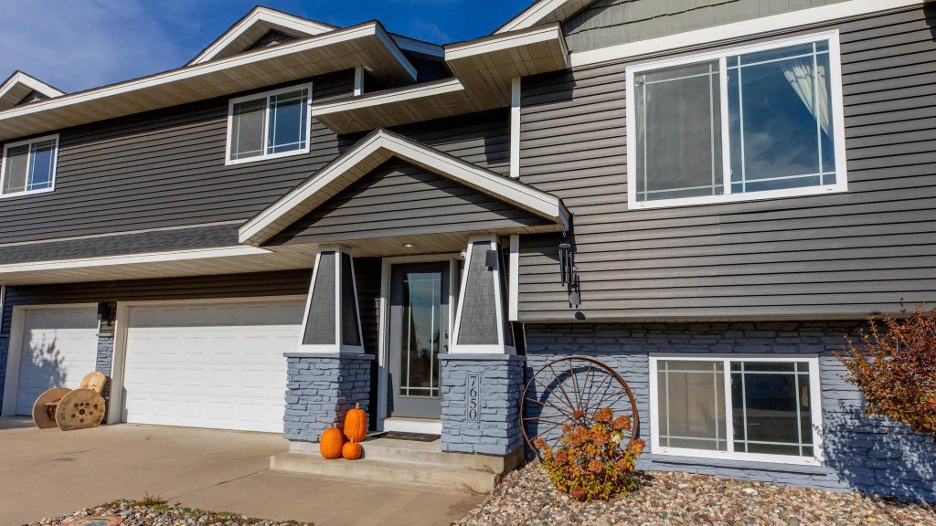 7650 Church Street, Clear Lake