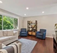 1025 105th Avenue Nw, Coon Rapids