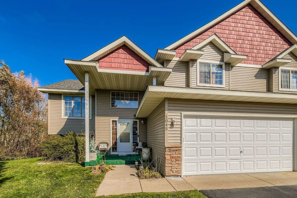 1045 162nd Lane Nw, Andover