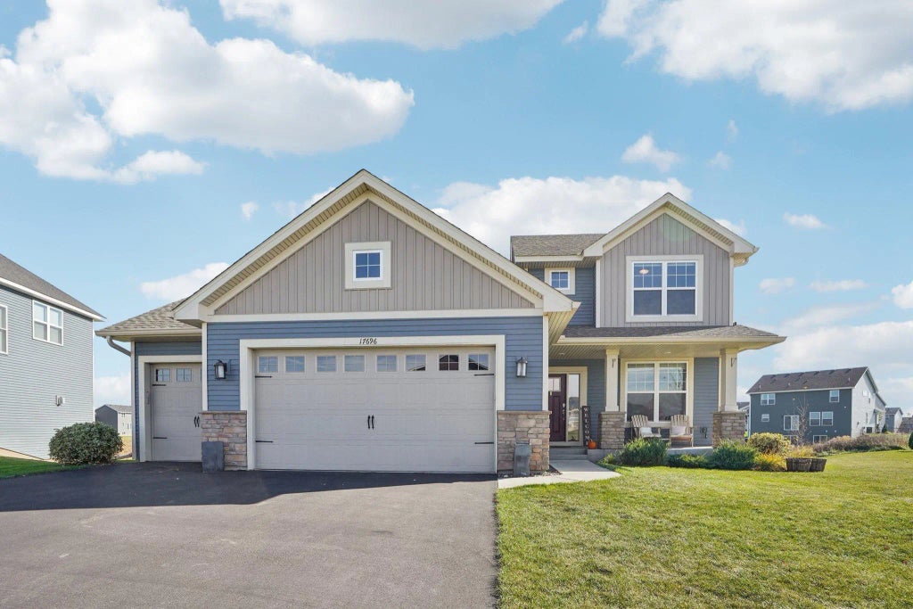 17696 59th Street Ne, Rogers