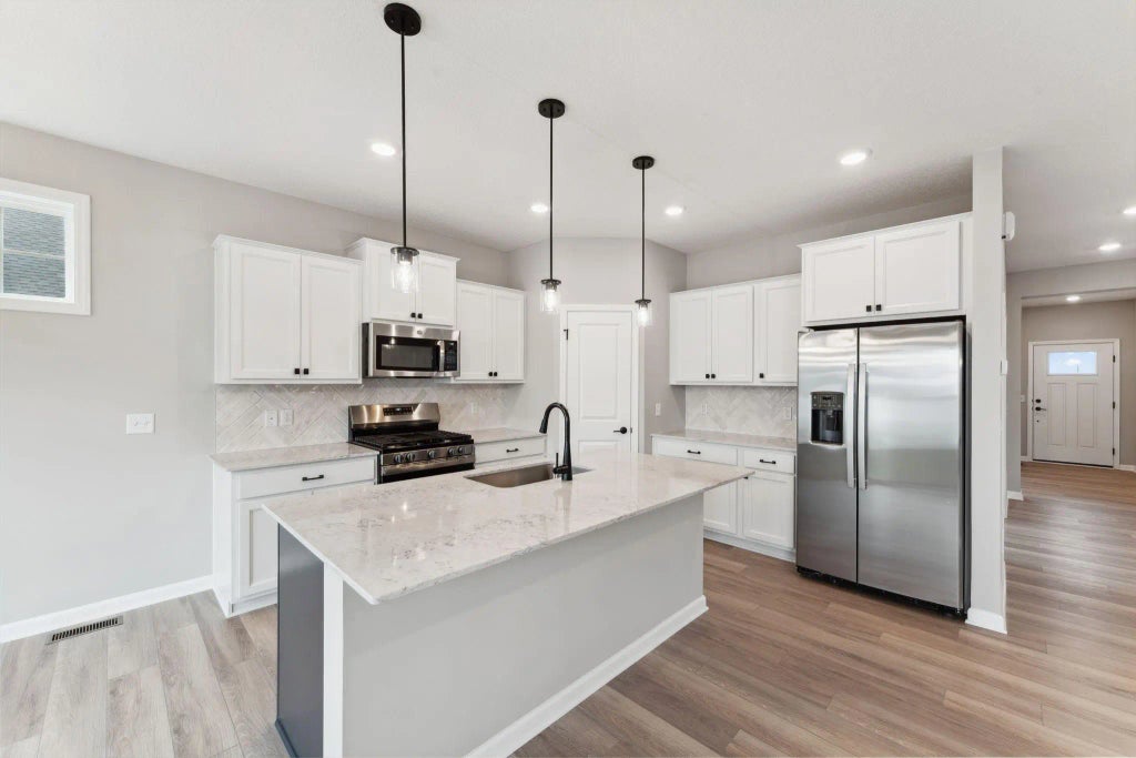 10624 29th Street Ne, Saint Michael