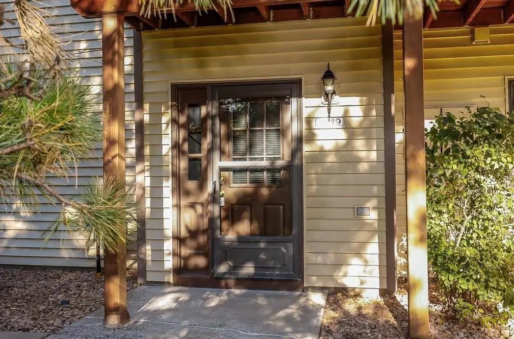 5949 Dellwood Avenue, Shoreview