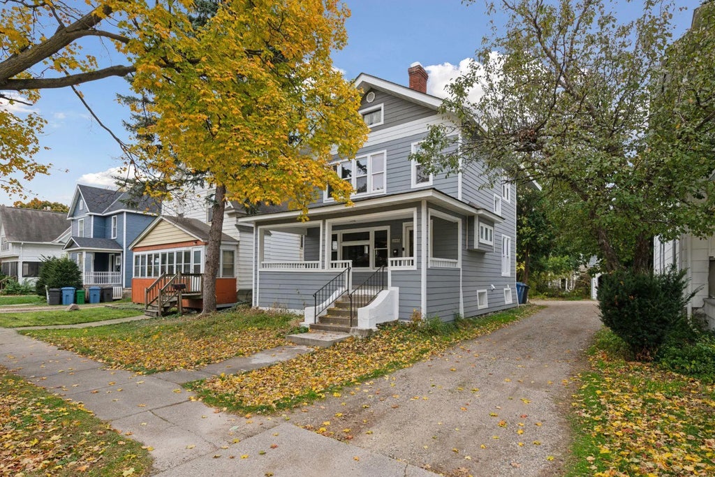 1085 16th Avenue Se, Minneapolis