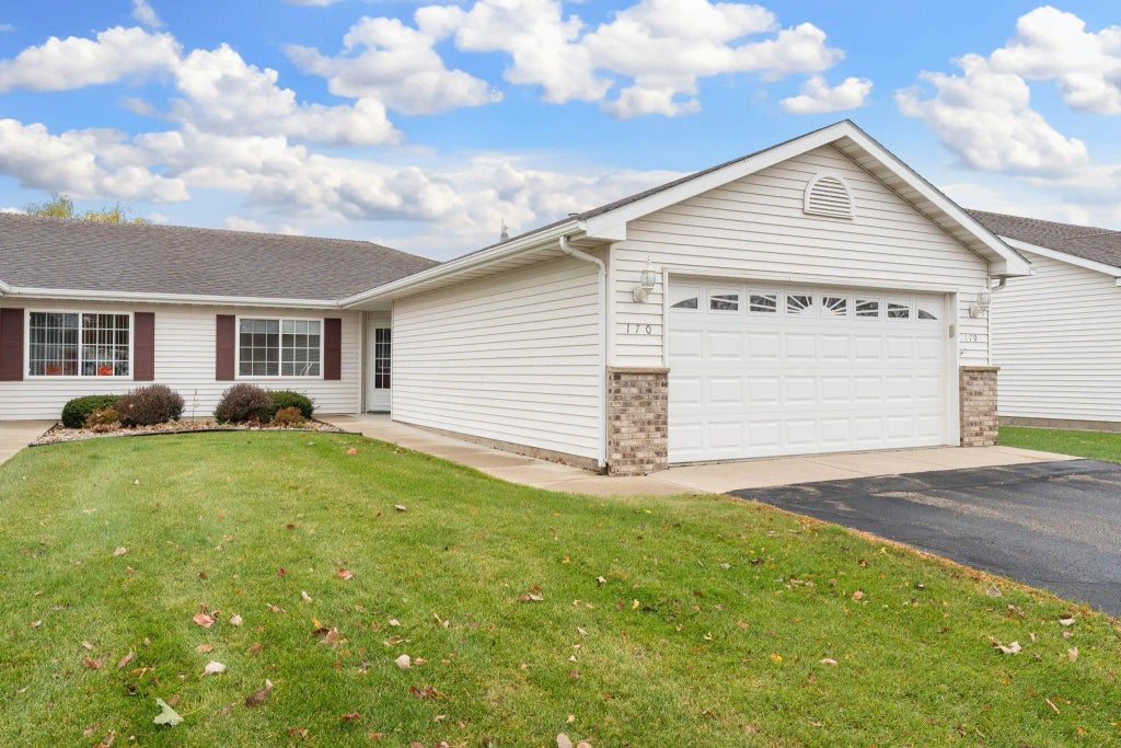 170 24th Place Nw, Owatonna