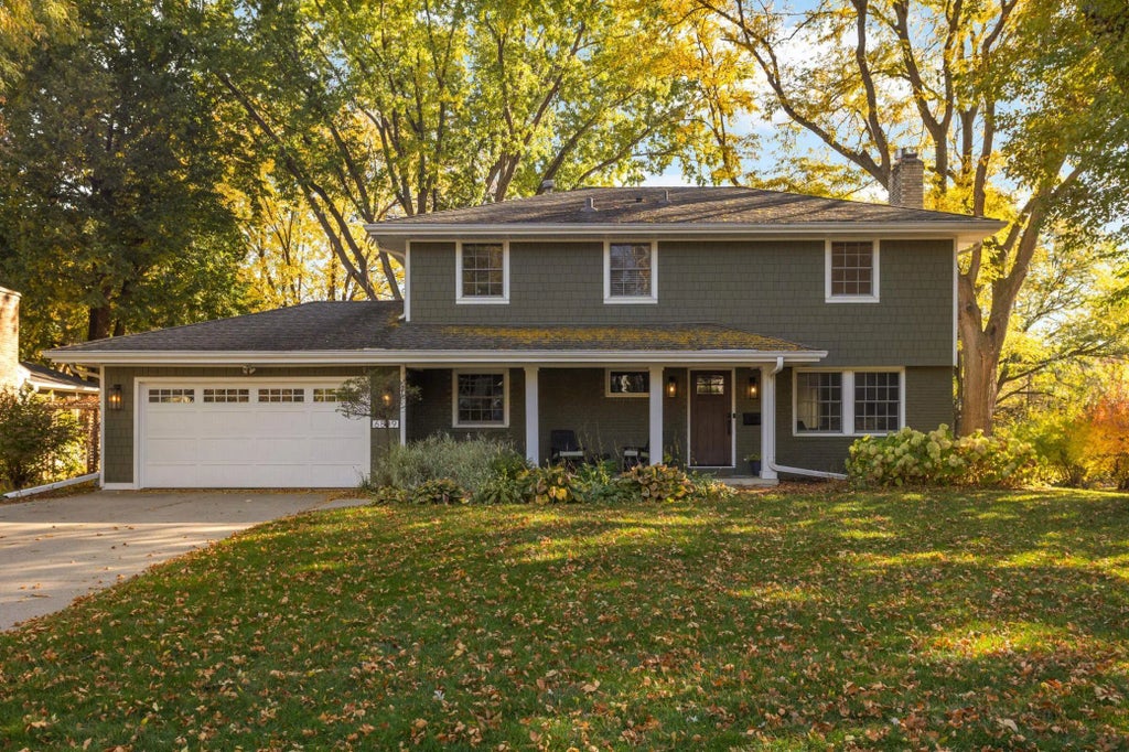 6809 Hillside Lane, Edina