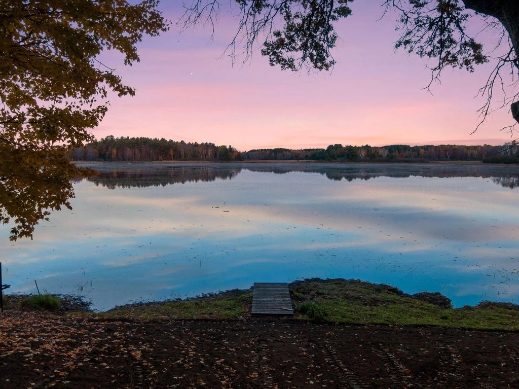 25407 Pigeon Loft Road Ne, Stacy