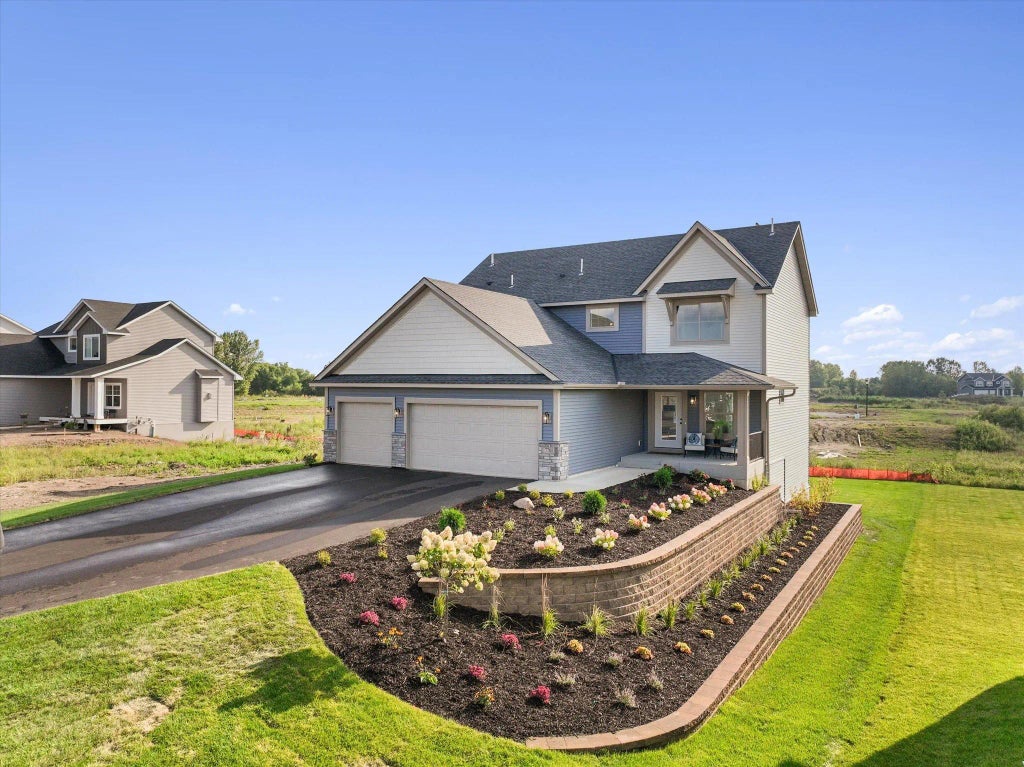 17788 Embers Avenue, Lakeville