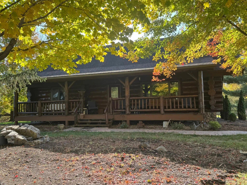 29633 390th Street, Sharon Twp