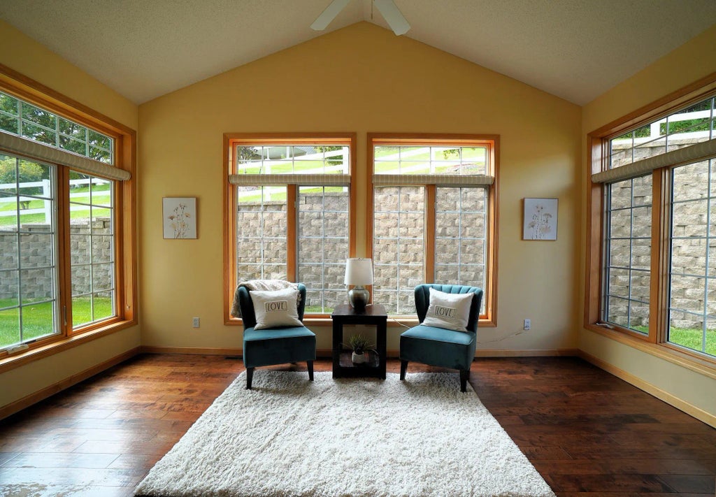 13954 Shoreside Circle, Savage