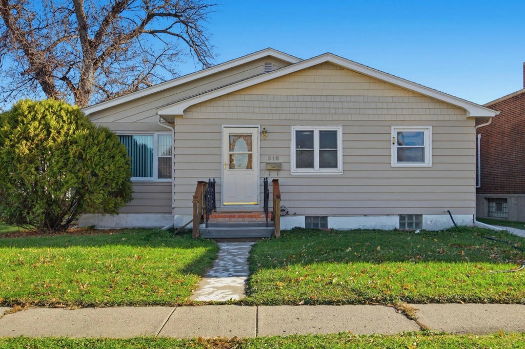 316 5th Street N, Wahpeton