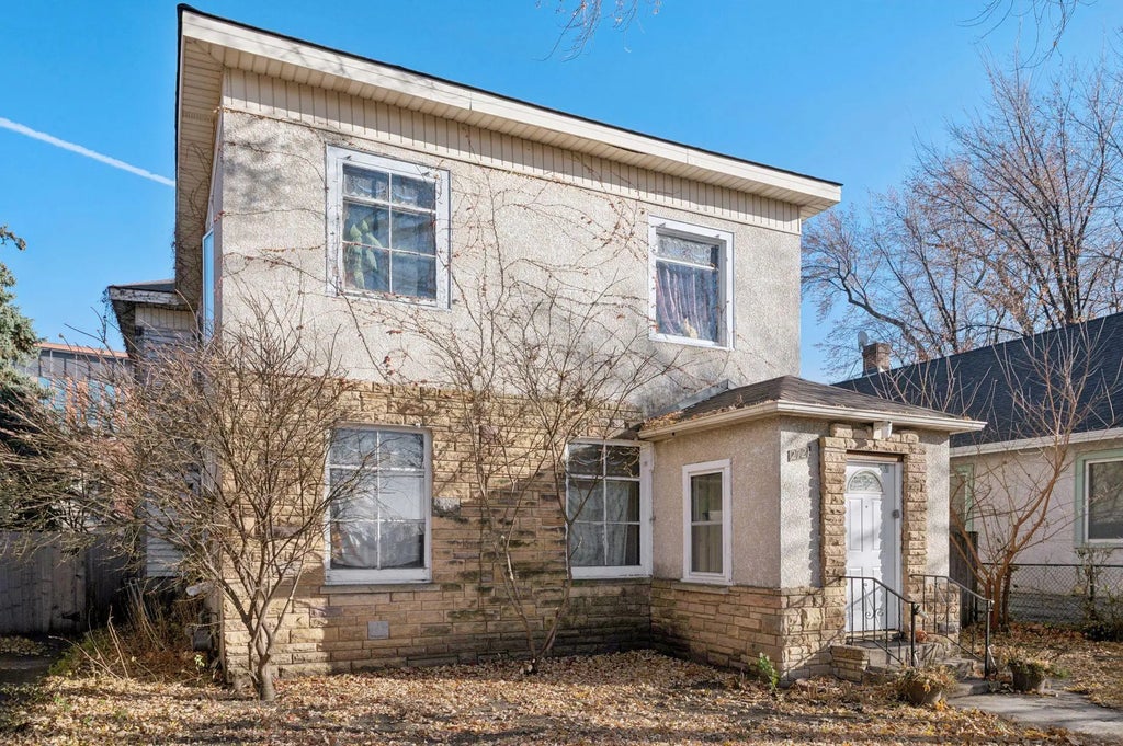 2721 Columbus Avenue, Minneapolis