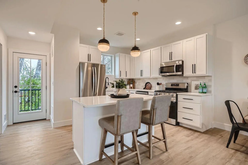 1995 11th Avenue E Unit 1, Maplewood