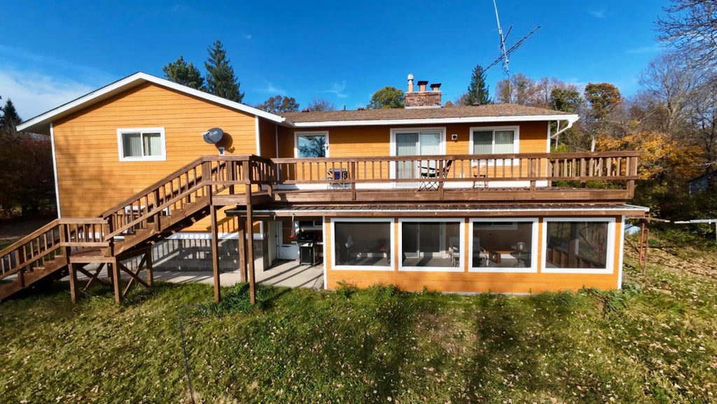 49745 County Road 192, Bowstring Twp